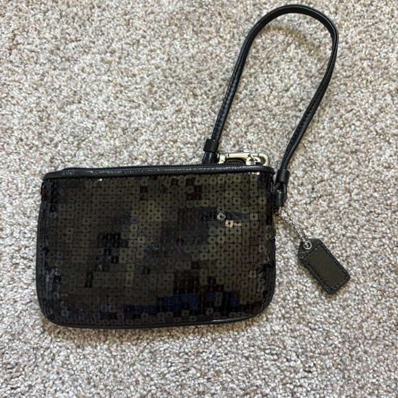 Coach Sequin Wristlet Black Sequins - Picture 7 of 9